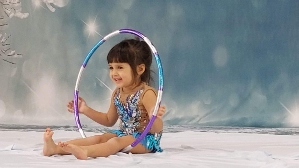 gymnastics class, gymnastics, rhythmic gymnastics, online classes for preschoolers, classes for preschoolers, activities for preschoolers